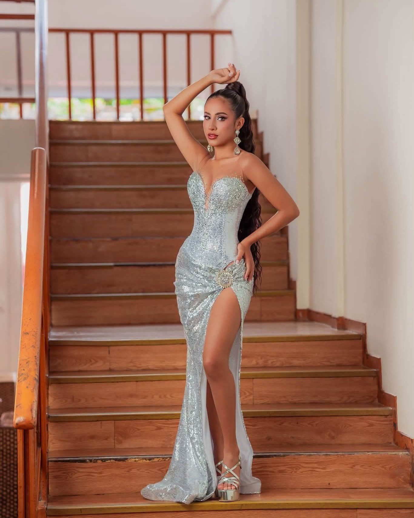 Miss Peru é coroada a nova soberana da Confraternidade Amazônica 2026 — imagem 2