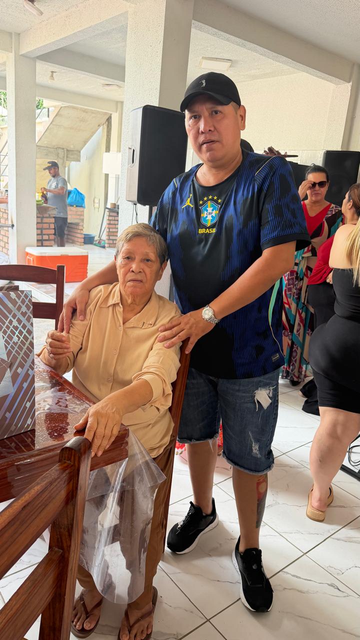 Família celebra os 76 anos de Olga Bruno em noite de confraternização — imagem 4